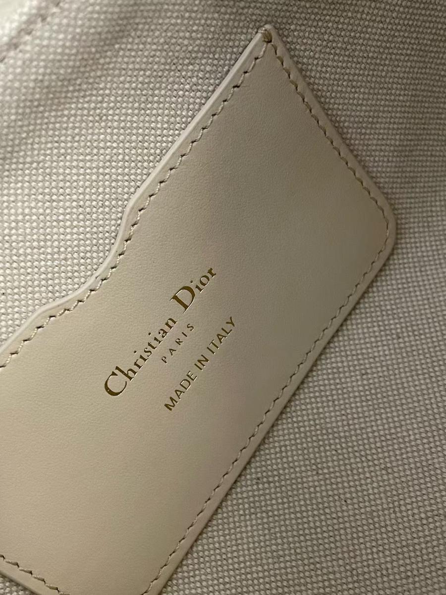 微信图片_20250521140737.jpg